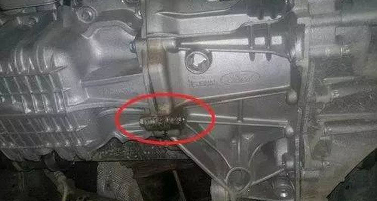 ?？怂孤C(jī)油是真的嗎 新?？怂孤┯驮趺崔k