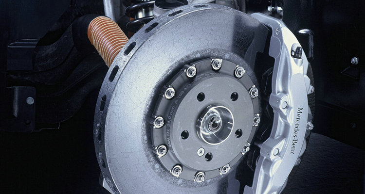 汽車剎車盤(pán)換一次多少錢