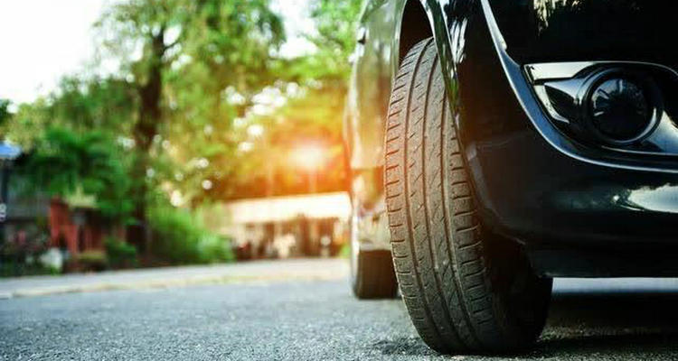 輪胎多少公里需要前后調(diào)換