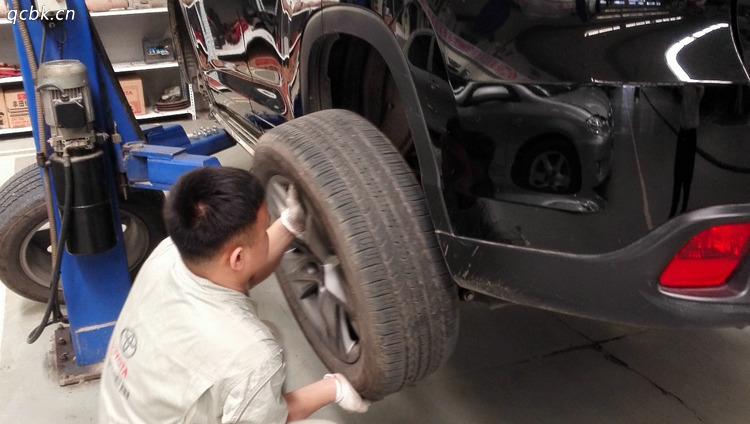 輪胎對調(diào)一次要多少錢