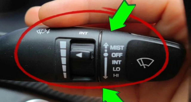 雨刮器的開關(guān)在哪里怎么打開