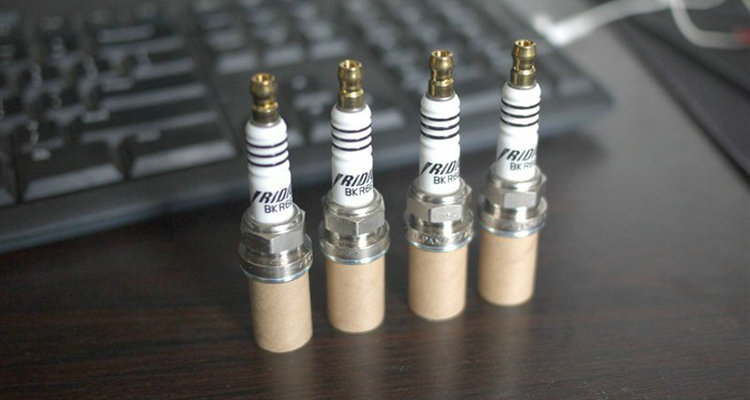 汽車火花塞的作用和更換時間