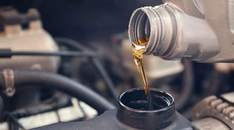 汽車長時間不換機(jī)油會怎么樣