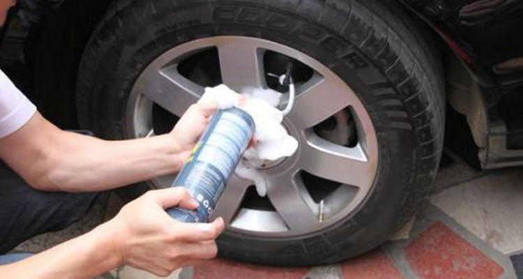 汽車補(bǔ)胎液能維持多久