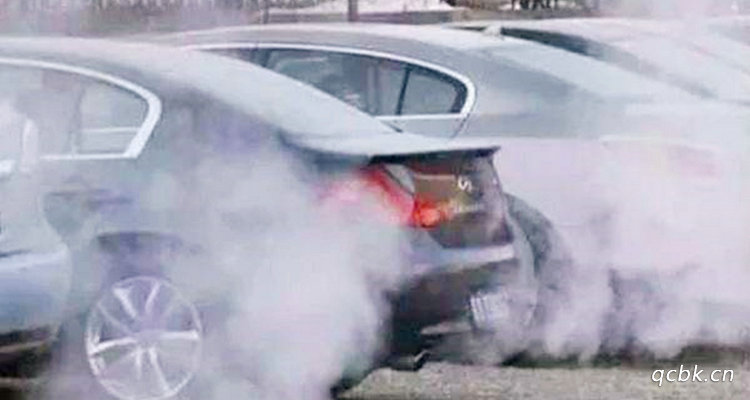 汽車冷啟動尾氣汽油味大原因
