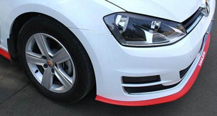 汽車前唇是哪個(gè)位置