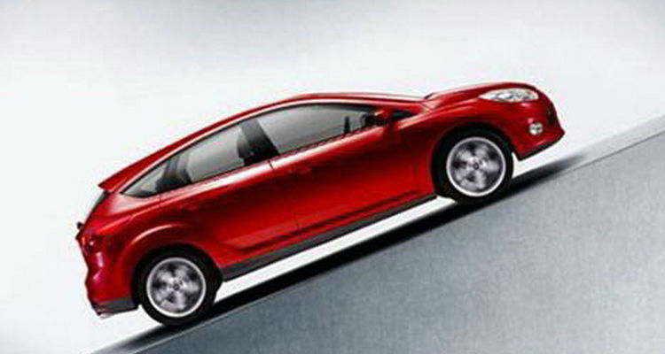 新手開車上坡怎么控制