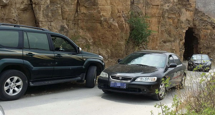 駕駛機(jī)動(dòng)車(chē)不按規(guī)定會(huì)車(chē)是什么意思