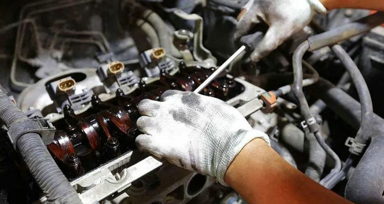 汽車發(fā)動(dòng)機(jī)壞了修一下多少錢