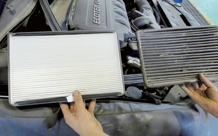 汽車(chē)空調(diào)濾芯自己可以換嗎