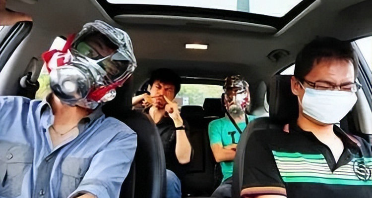 車內(nèi)突然有汽油味是什么原因