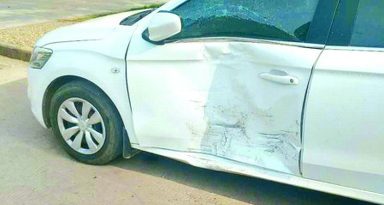 車門小凹陷怎么修復(fù)