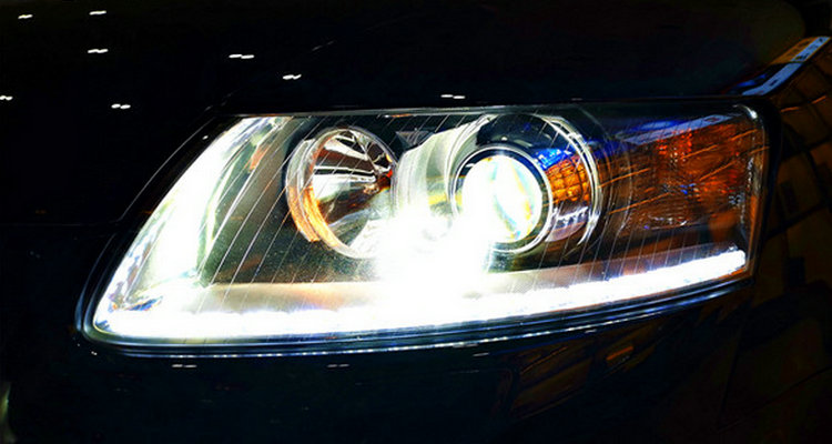 車大燈不聚光什么原因造成的