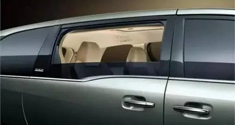 車(chē)窗升降卡頓怎么解決