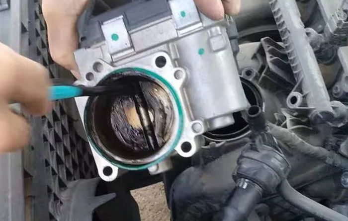 節(jié)氣門(mén)發(fā)生故障會(huì)有哪些現(xiàn)象