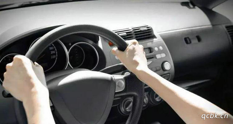 汽車(chē)原地打方向有異響正常嗎