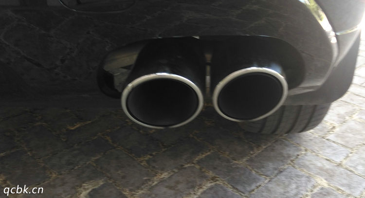 排氣管進(jìn)水會怎么樣?對發(fā)動機(jī)有影響嗎