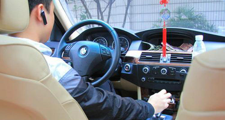 手機藍(lán)牙與車載藍(lán)牙如何配對