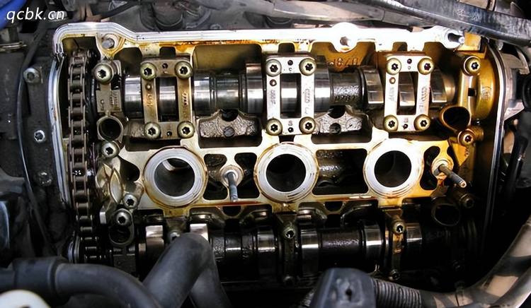 發(fā)動機(jī)積碳多了什么癥狀