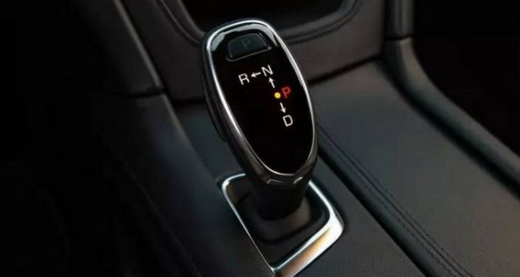 汽車掛擋的字母代表什么