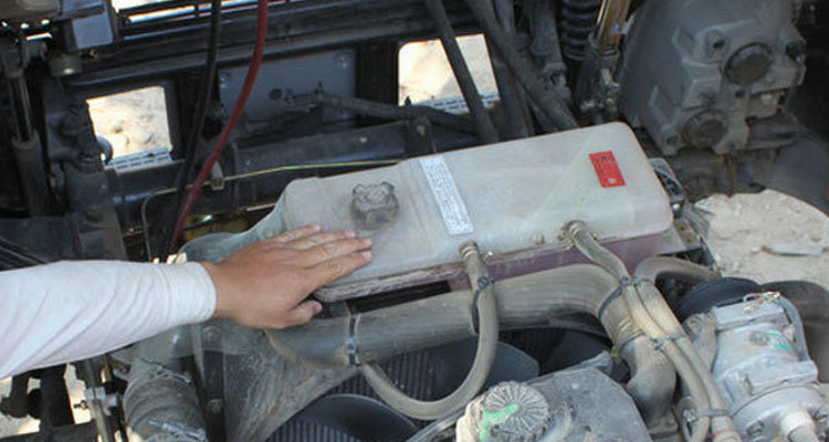 發(fā)動機高溫原因及處理方法