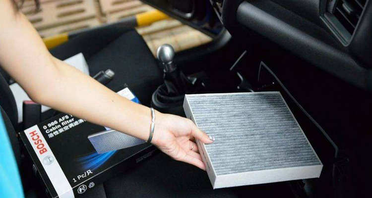 汽車空調(diào)怎么保養(yǎng)和維護