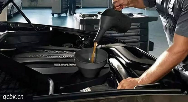 機(jī)油多一點(diǎn)點(diǎn)對車有影響嗎