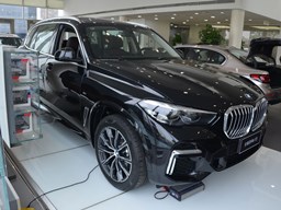 2022款 華晨寶馬X5外觀圖片