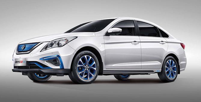 新款風行S50EV，NEDC續(xù)航里程為401km