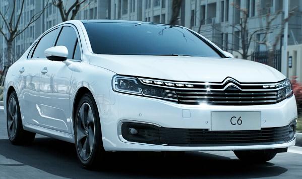 雪鐵龍C6新增車(chē)型上市，安全性能進(jìn)一步提高（內(nèi)飾簡(jiǎn)約）