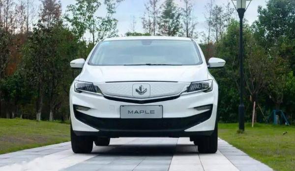 楓葉汽車楓葉80V上市，汽車行業(yè)新秀（具備可充可換電的能力）