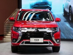 20萬(wàn)suv性價(jià)比最高的車 三菱歐藍(lán)德當(dāng)之無(wú)愧