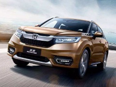 本田urv和冠道哪個(gè)好urv和冠道怎么選