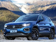 2021年25-30萬(wàn)SUV推薦 探岳、昂科威、榮放怎么選