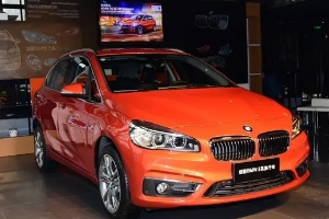 進(jìn)口寶馬2系多功能旅行車怎么樣，兩廂車空間寬敞舒適