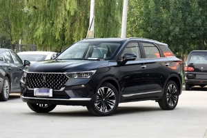 奔騰t77二手價格，市場最低成交價5萬起