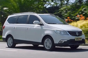 七座寶駿730價格表，在售七座商務(wù)車售價6萬起