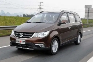 寶駿730油耗多少錢一公里，花費大概7-9毛（百公里油耗實測7L起）