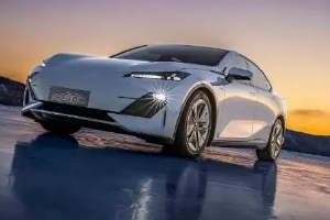 長安深藍sl03最新消息，上市后廠商報價16萬起