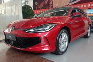 大眾凌渡1.4t價(jià)格，市場(chǎng)最新款報(bào)價(jià)15萬(wàn)起