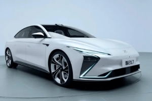 智己l7大概多少錢，市場最新款報價36萬起（全款落地最低38萬）