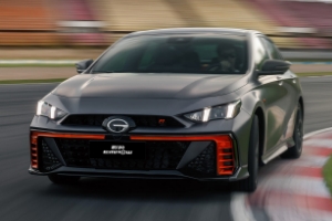 廣汽傳祺影豹高配多少錢，R-style賽道版報(bào)價(jià)13萬起