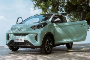 五菱宏光miniev和奇瑞小螞蟻哪個(gè)好 小螞蟻配置豐富車(chē)身長(zhǎng)達(dá)3.2米