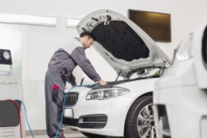 4s店保養(yǎng)和外面保養(yǎng)有什么區(qū)別 價格，配件，技術都有所不同