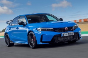 紅標(biāo)思域多少錢一輛新車 紅標(biāo)思域售價(jià)42萬(wàn)(落地價(jià)47萬(wàn))