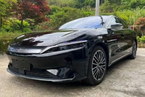 比亞迪e9配置參數(shù) 續(xù)航可達(dá)506km(車身長(zhǎng)達(dá)4.9米)
