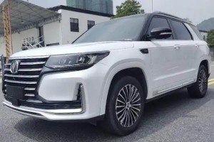 長(zhǎng)安cs95新款2023款價(jià)格及圖片 2023款cs95售價(jià)17萬