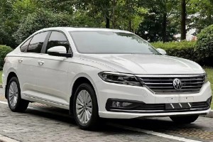 大眾朗逸2022款圖片及報(bào)價自動擋 新車售價11萬一輛(沒有2022款)