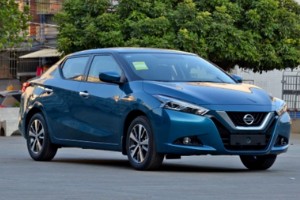 日產(chǎn)藍(lán)鳥(niǎo)油耗多少真實(shí)油耗 百公里油耗7L(油耗一公里5毛錢(qián))