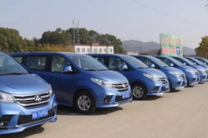 私家車及營運車輛幾年報廢 營運出租8年、中型15年、私家車輛不報廢